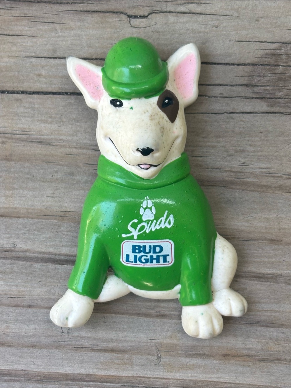 Bud Light Spuds Mackenzie Dog 1987 Pin Back Breweriana Collectible Pin